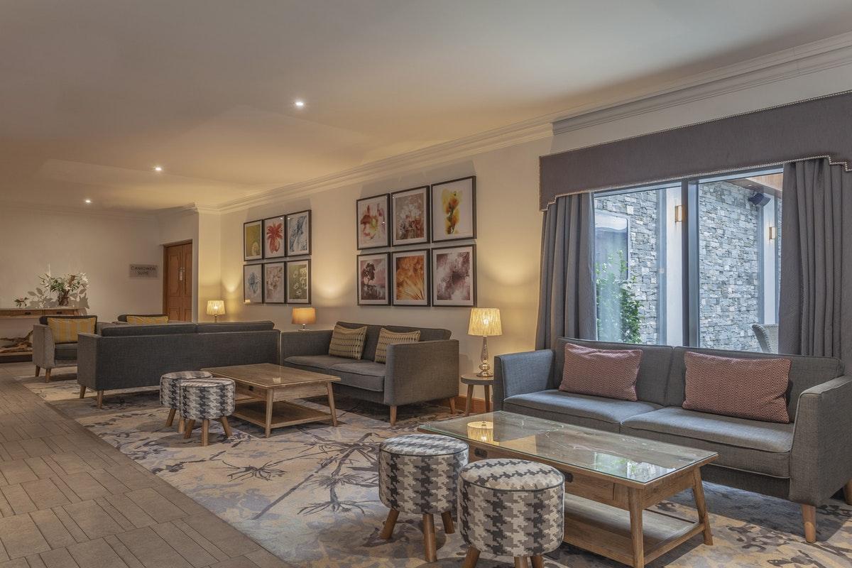אומה Silverbirch Hotel מראה חיצוני תמונה
