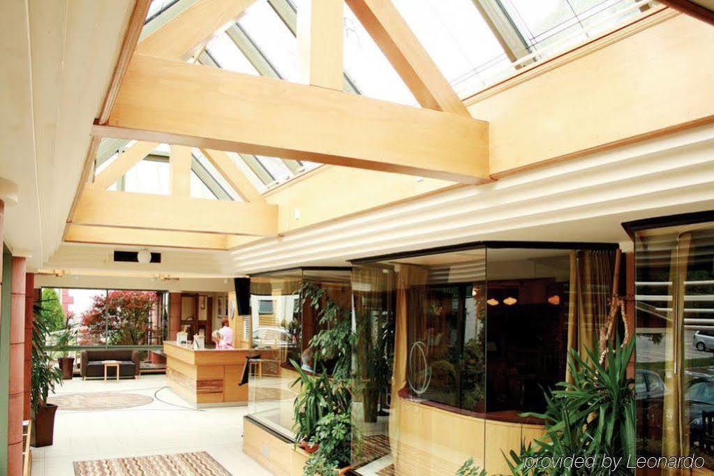 אומה Silverbirch Hotel מראה חיצוני תמונה