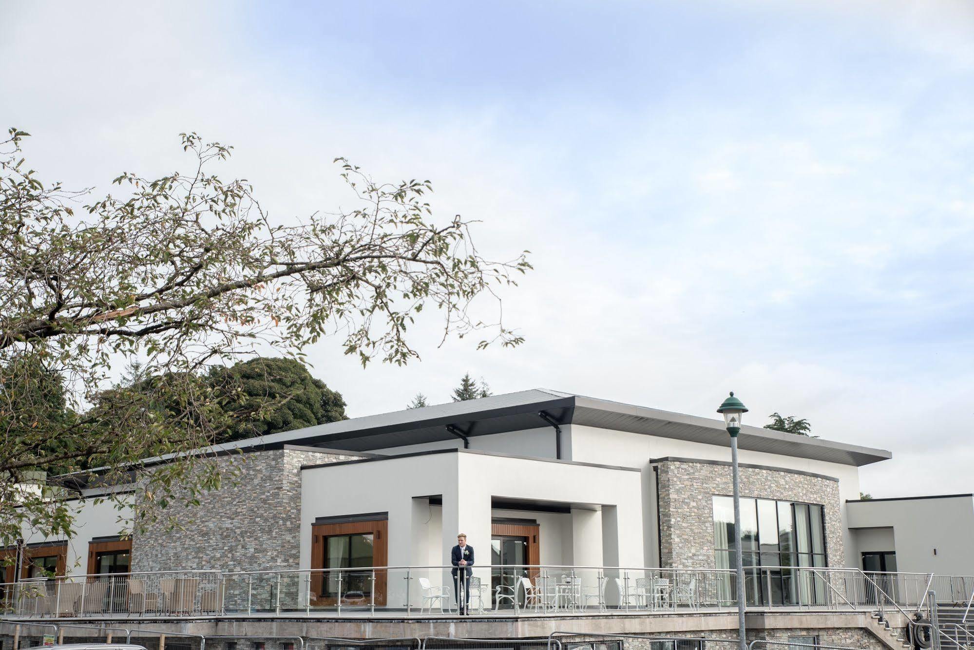 אומה Silverbirch Hotel מראה חיצוני תמונה