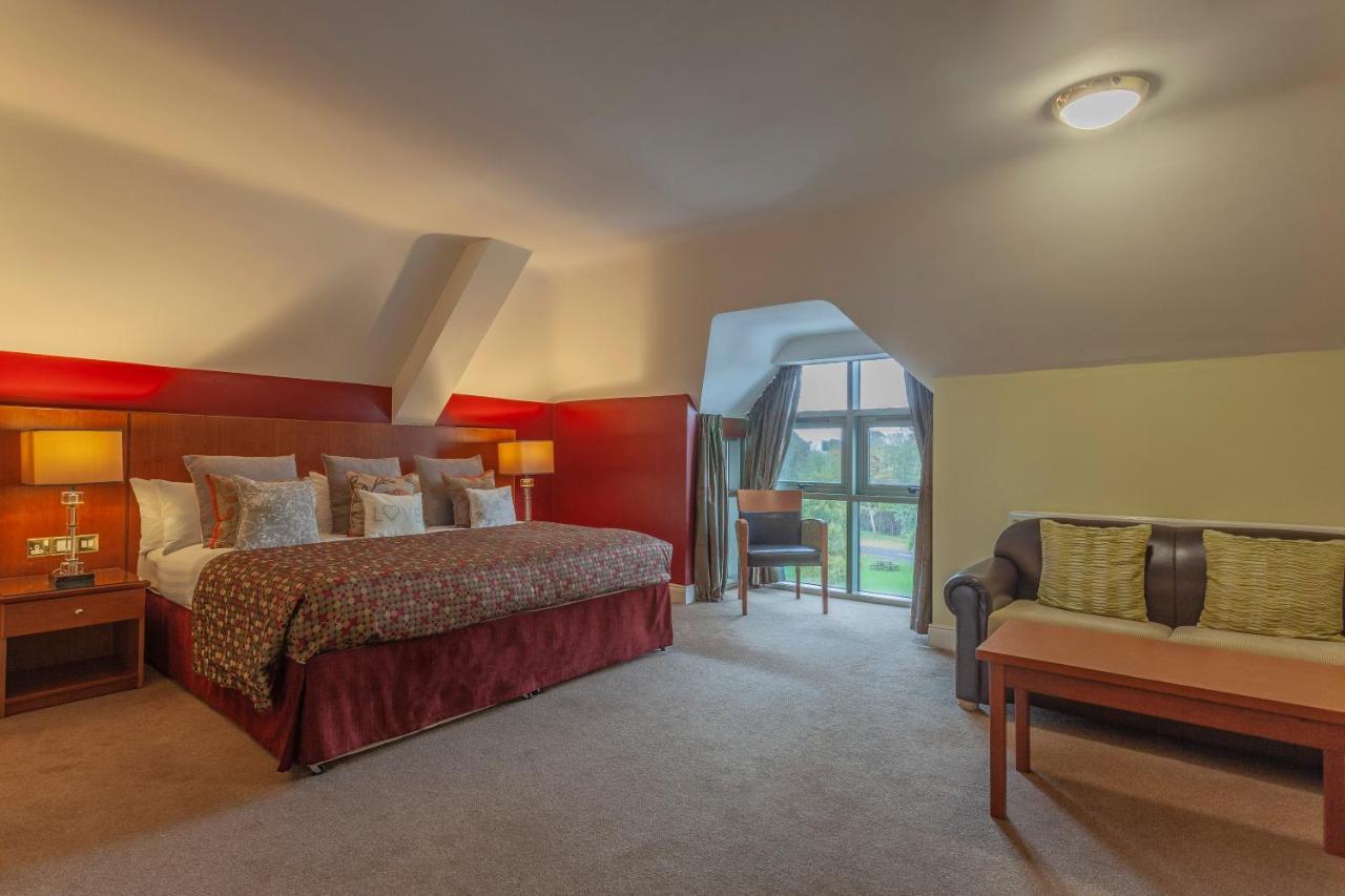 אומה Silverbirch Hotel מראה חיצוני תמונה